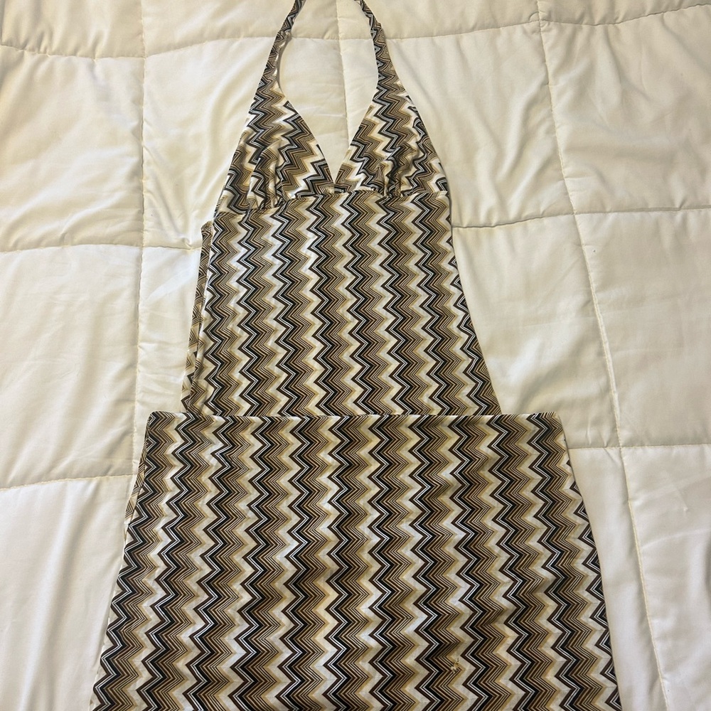Open-back, transparent, tie behind the neck
